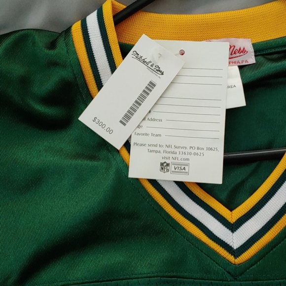 New Green Bay Packers Brett Favre Authentic Jersey - Picture 5 of 6